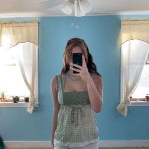 Green Hollister tank!